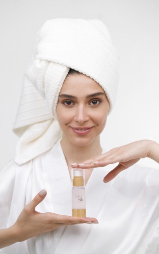 کرم سیلک برای افراد دارای پوست چرب